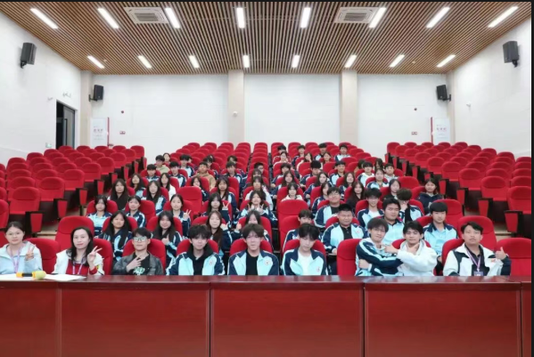 清远市南方技工学校校园环境
